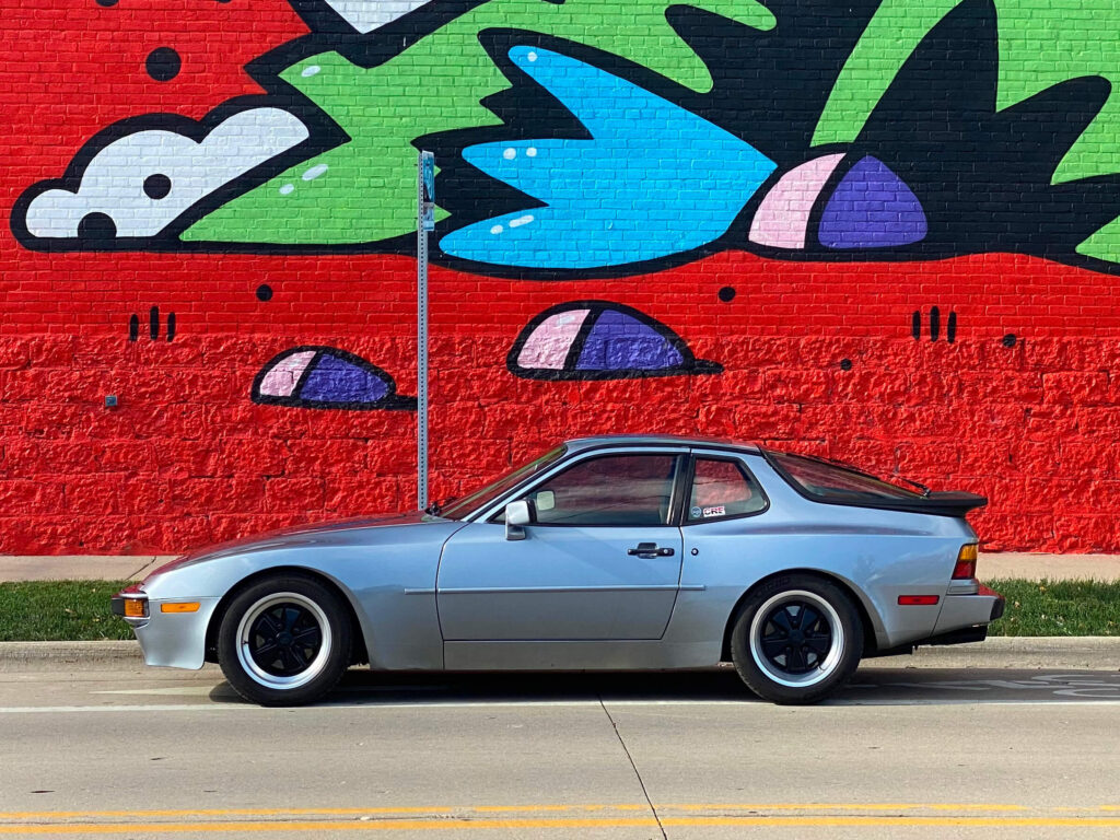 1977 924 S